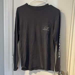 Vineyard vines shirt, size xs, color grey